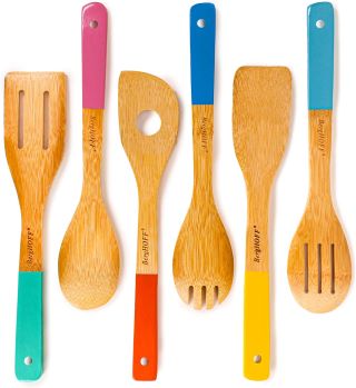 wooden utensil set for college dorms